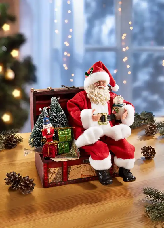 Ausverkauf Handgefertigter Weihnachtsmann auf Truhe