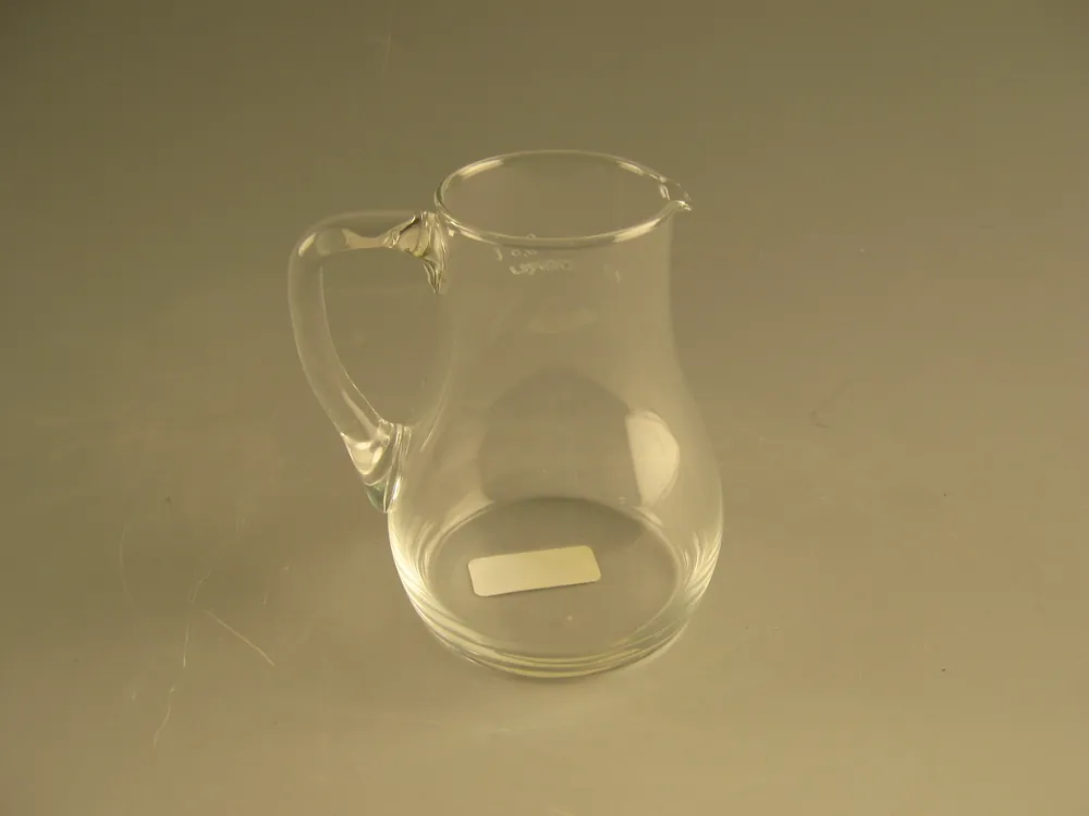 Restposten Glaskrug Deru 0,5 ltr., /-/ Neu